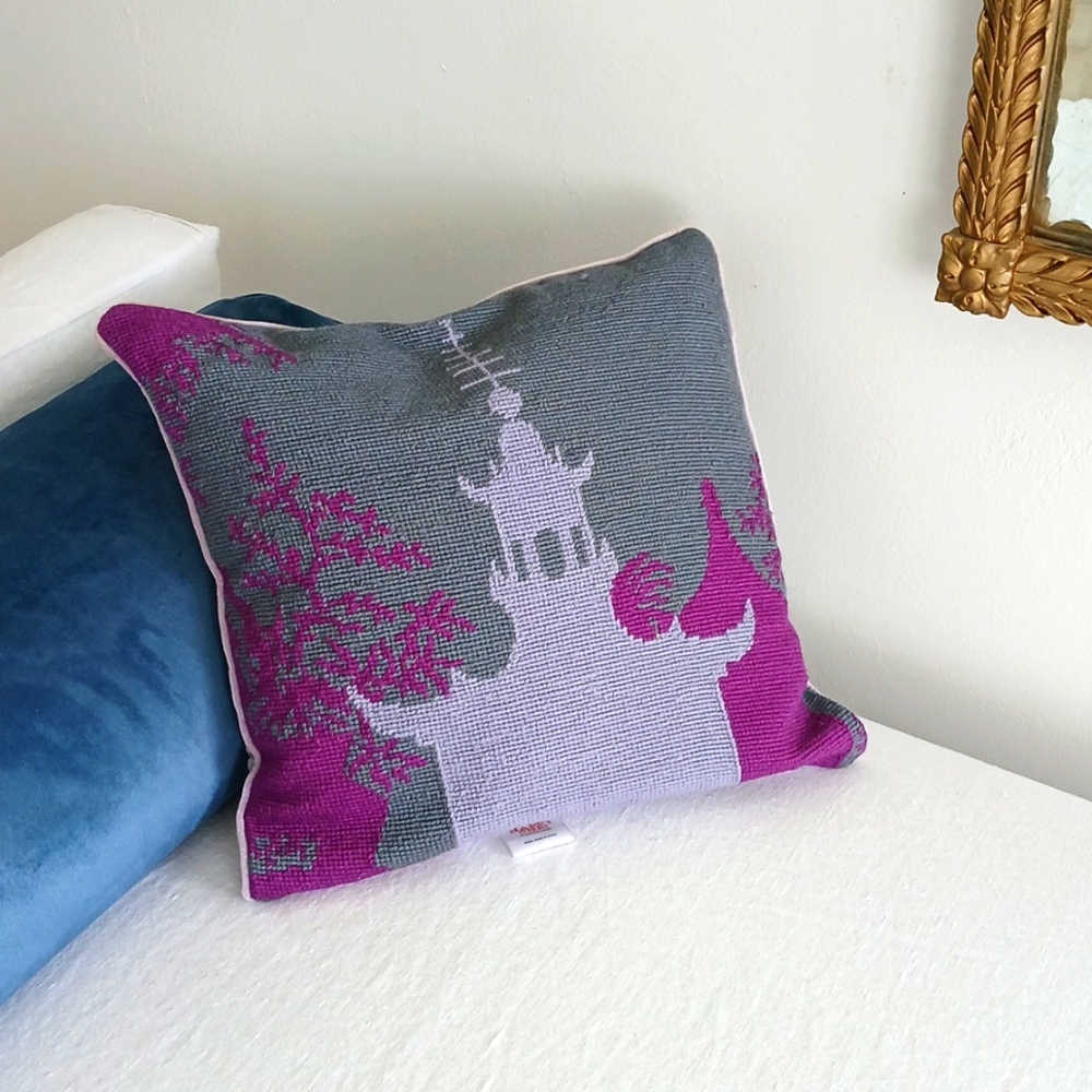 Jonathan Adler pagoda needlepoint pillow 14x14